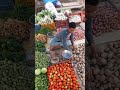 पढ़ाई के साथ साथ करता है सब्जी की दुका�