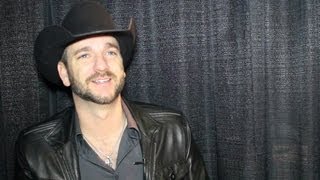 Craig Campbell Talks Never Regret and Corn Hole - Twangz