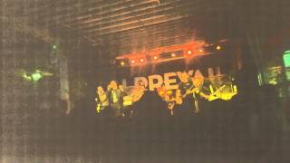 Too Close To Touch - Pretty Little Thing Live