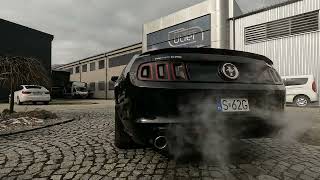 Video: Ulter Duplex Edelstahl Sportauspuff mit Klappensteuerung Ford Mustang 5 Coupe 3.7l V6