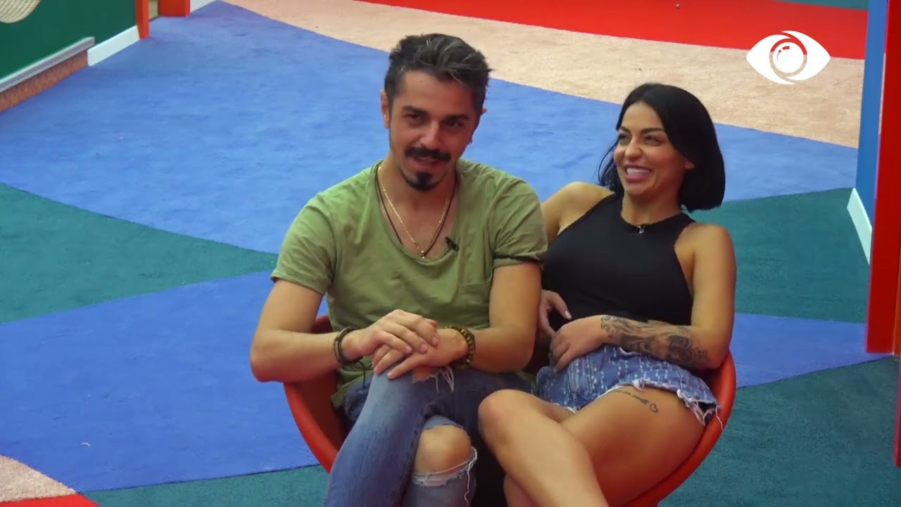 Nuk respektohem në këtë shtëpi, Mikela e mërzitur refuzon të marrë pjesë në shfaqjen e fundvitit