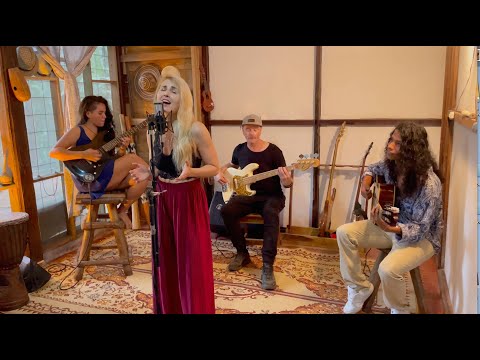 Nunca es Suficiente Natalia Lafourcade - cover -