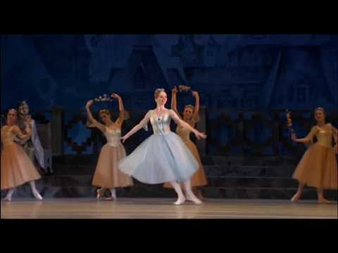 フルールのヴァリエーション　バレエ「エスメラルダ」　クレムリンバレエ団