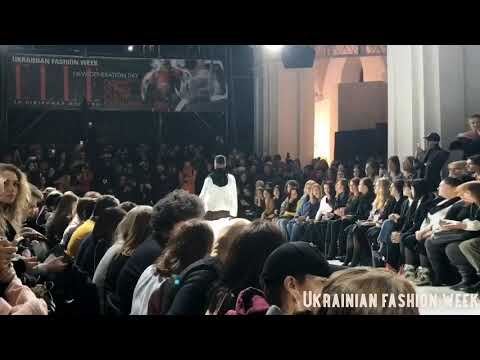 Fashion week 2018 spring 2L Factura