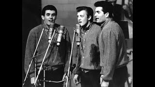 Put Your Head On My Shoulder : The Lettermen