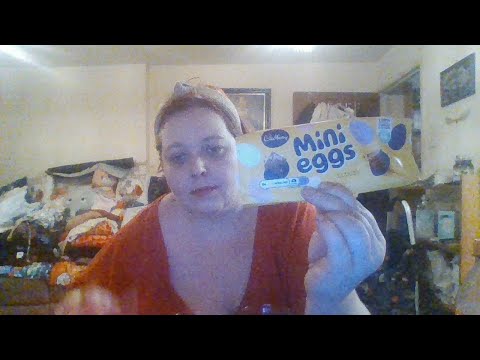 cadbury mini egg chocolate bar 110gram bar review