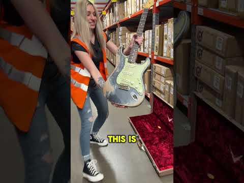 Unboxing the Most Expensive Stratocaster at guitarguitar