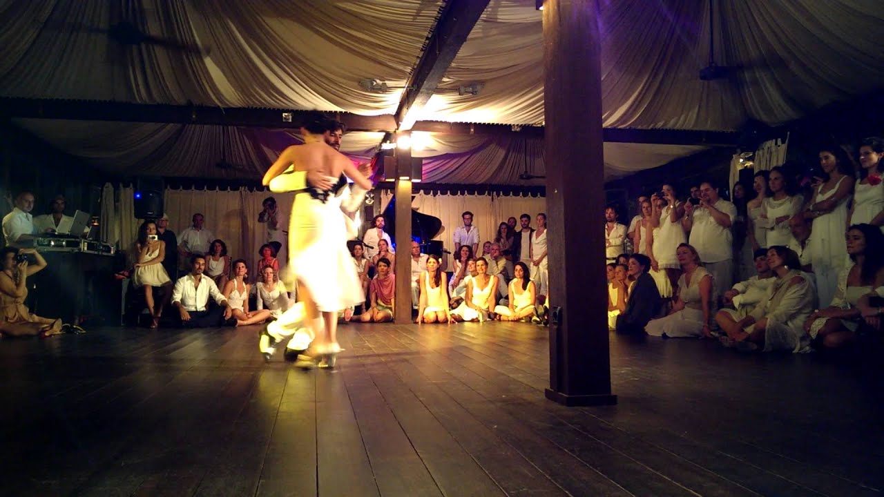 Ezequiel Farfaro y Jessica Arfenoni Ibiza Tango Love 2013 p1.