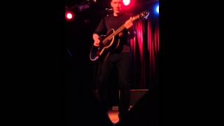 Simon Townshend sings &quot; I&#39;m the answer&#39;~  Martyrs~ Chicago~11~28~12