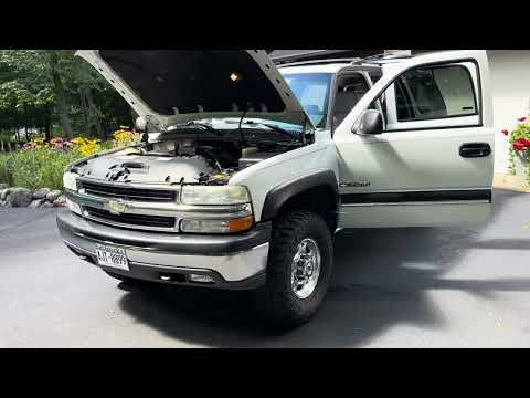 2000 Chevrolet Suburban (CC-2000191) for sale in Stanley, Wisconsin