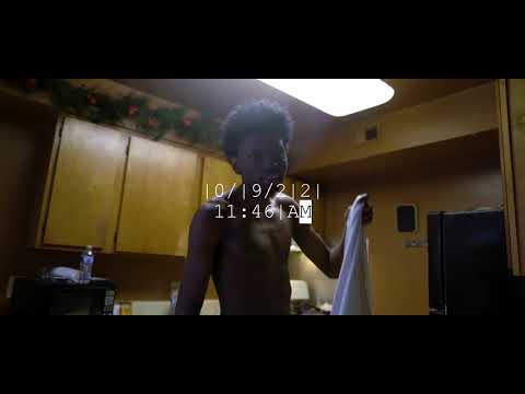 StayTrue Dnice - Back Out