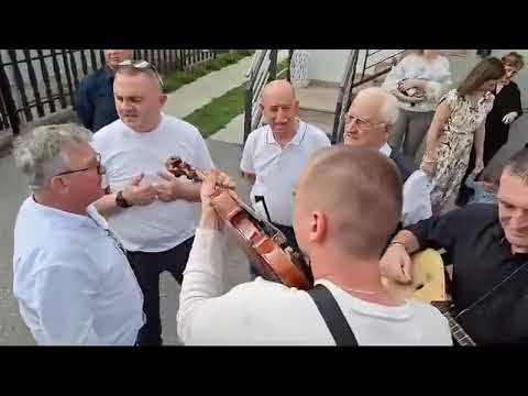 DAJAK I MAJO ROĐENDANSKA