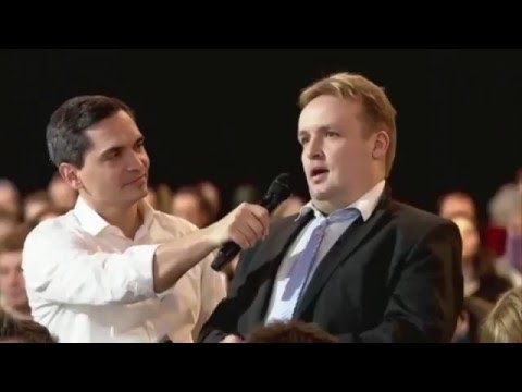 Heiko has a question to Mark Zuckerberg