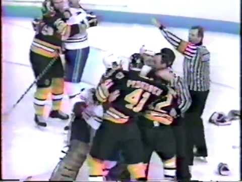 Randy Burridge (BOS) vs Patrick Roy (MTL)