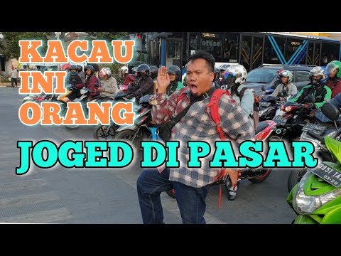 nggak-beres-joged-di-pasar-dan-lampu-merah