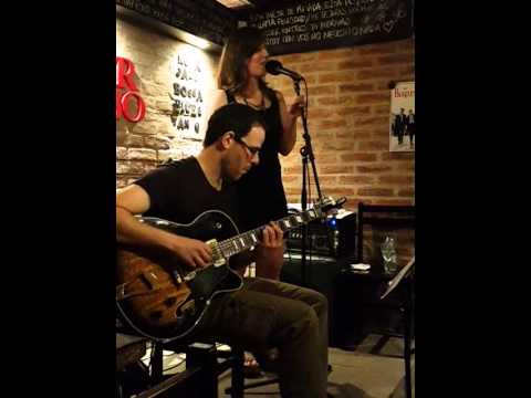 Blackbird Bossa Jazz By Vero I & Gabriel Fuchs