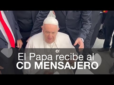 El Papa recibe al CD Mensajero por su centenario