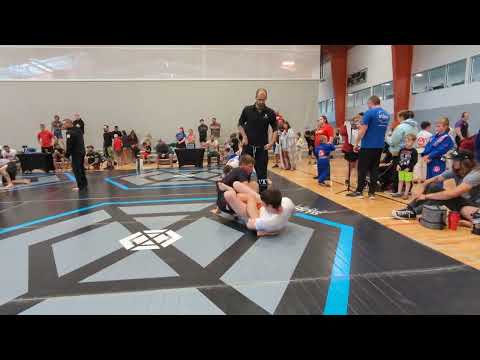 dave win by ankle lock