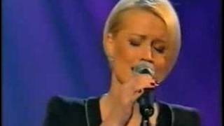 Denise Van Outen - Tell Me On A Sunday