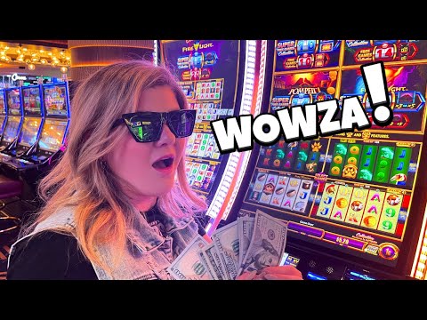 This Slot Machine Lets You Play 4 Different Games at Once!! - YouTube