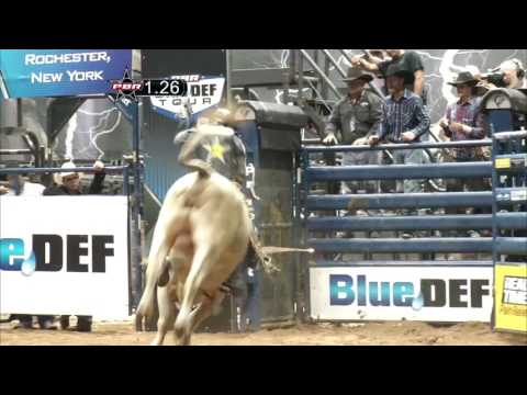 Sean Willingham rides Jacks Sour Mash (PBR)
