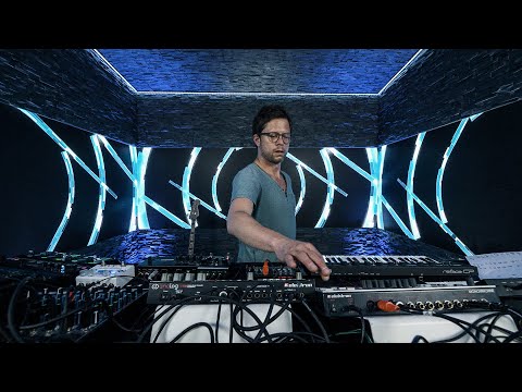 VSNZ BOX :: KAUFMANN LIVE (Club)