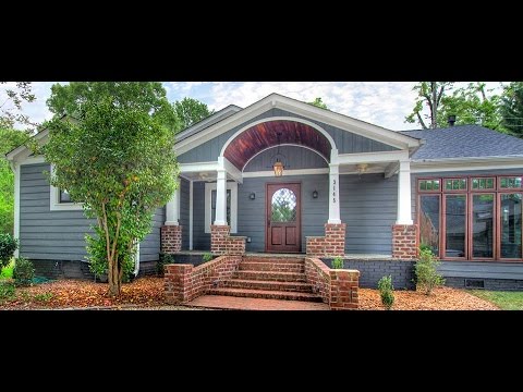 Adorable Cottage at 3145 Commonwealth Ave. Just like an HGTV Dream Home.