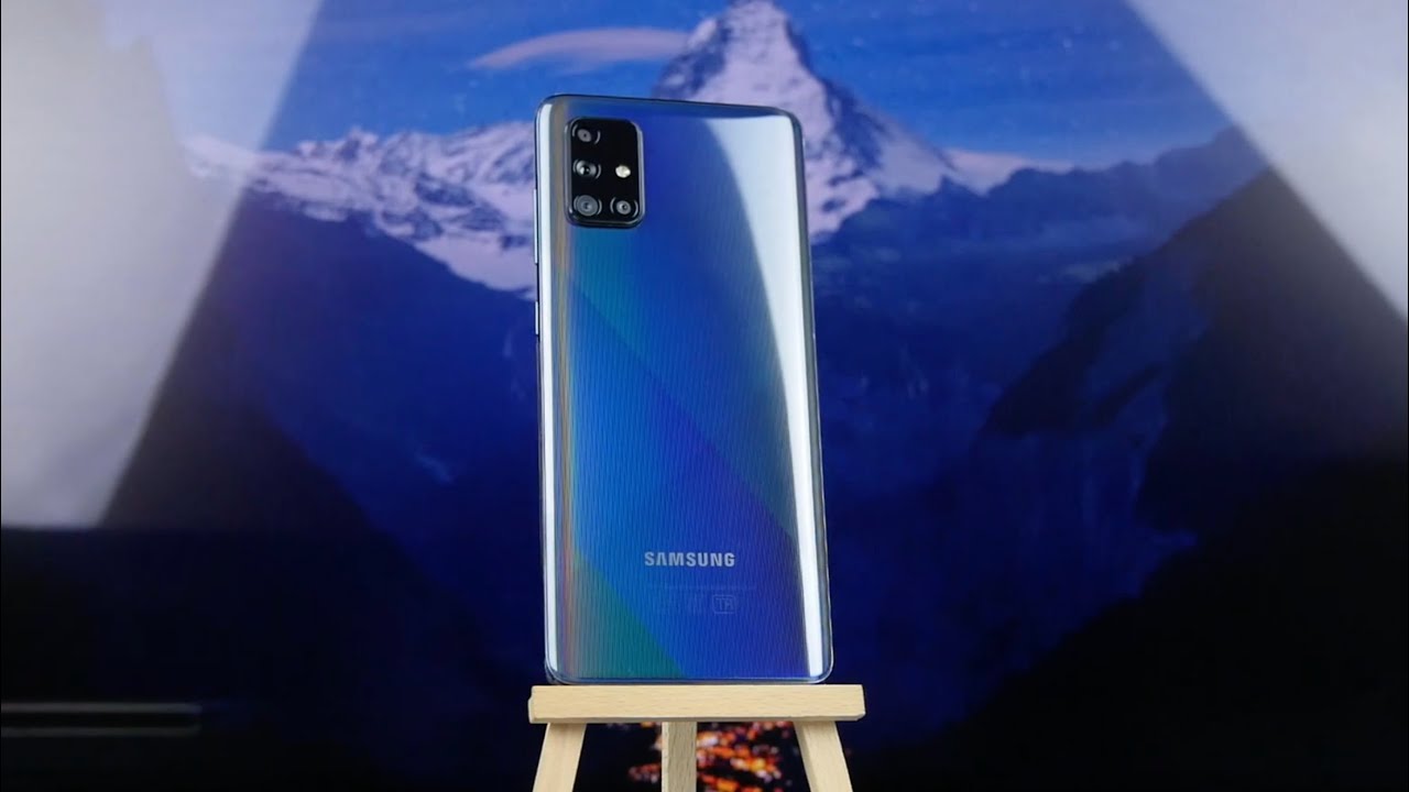 Samsung Galaxy A71 2020 A715F 6/128Gb Black (SM-A715FZKUSEK) video preview