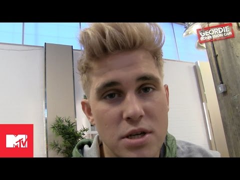 GEORDIE SHORE 14 | MARTY'S KICK OFF | 1406 CONFESS CAM | MTV UK