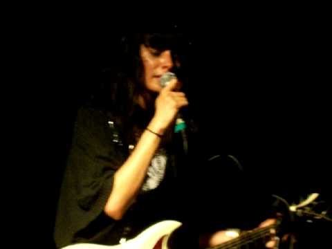 School of Seven  Bells , Manchester ,Night and Day ,27 /2 /09