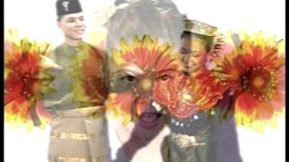 Download lagu Siti Nordiana & Syura - Lafaz Asmara mp3