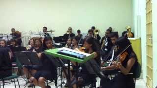 preview picture of video 'Orquestra da Assembleia de Deus de Governador Valadares - Rua Goias'