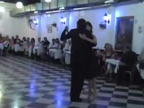  Enrique Grahl Junior  and  Judita Zapatero  are  dancing  to  the  tango  "  Abandono  "