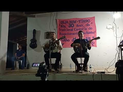 Cantoria do Assentamento Mãe Rainha de Olho d'Água, Paraíba: Jonas Bezerra e Alex Luna.
