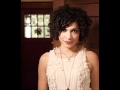 She Aint Me - Carrie Rodriguez