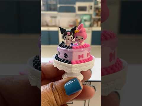 MiniVerse Kuromi&MyMelody Birthday Cake! 💗🖤 #miniversehellokittyandfriends #miniatures