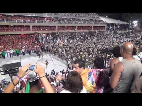 Mangueira 2012 - Bateria / Ala de Passista