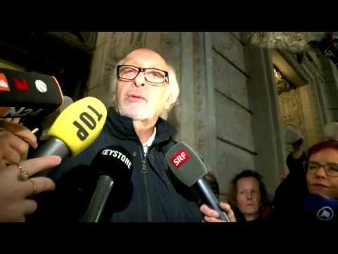 Karl Dall erleichtert über Freispruch - Urteil Prozess Freispruch Zürich Gericht Bezirksgericht