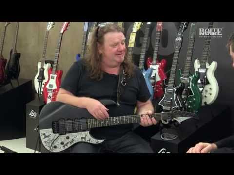 Pat O'May : Sa nouvelle guitare Lâg signature ARKANE CELTIC MASTER (La Boite Noire)