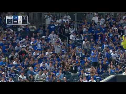 LA Dodgers fans do roll call in Yankee stadium 9/12/16