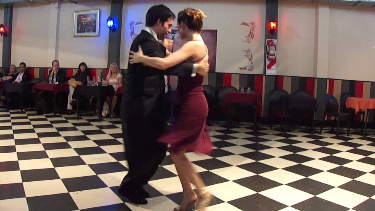 Sin Rumbo, bailan Nicolás Di Rago & María Jimena Romero 2/3