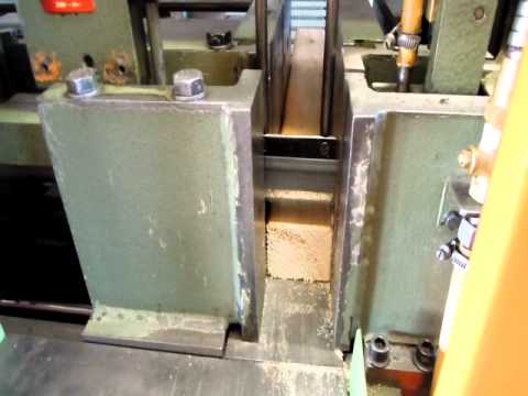 Pehaka Horizontal Band Saw