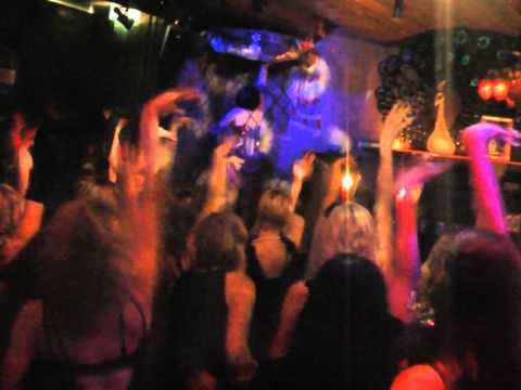 Elena Leonova - Burlesque