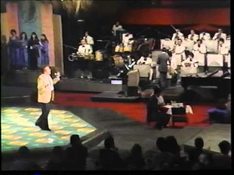 Homenaje a Carlos Argentino