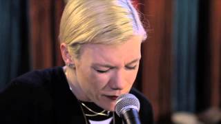 Trixie Whitley - Morelia  (Live @ ESNS 2013)