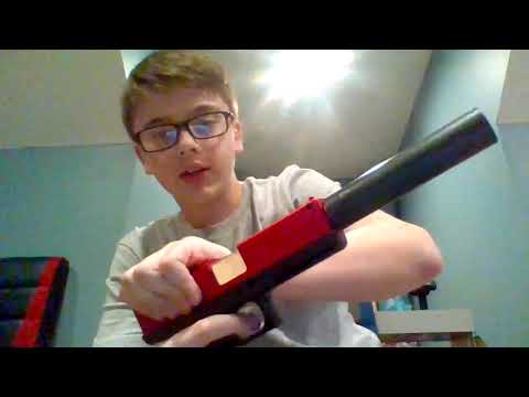 Glock 18 model with ejecting shell. (bought off Amazon)