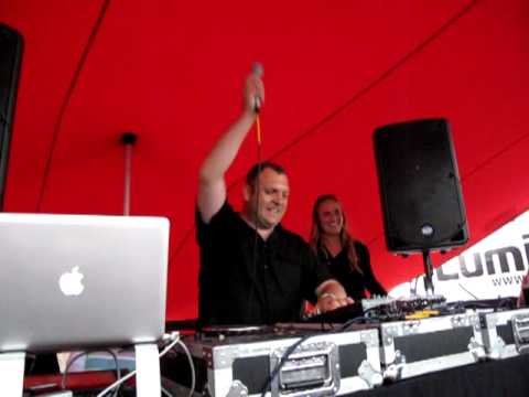 MIKE @ Luminosity Beach Event 03-07-2010 Hup Holland Hup :D