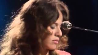 Carole King - (You Make Me Feel Like A) Natural Woman (In Concert - 1971)