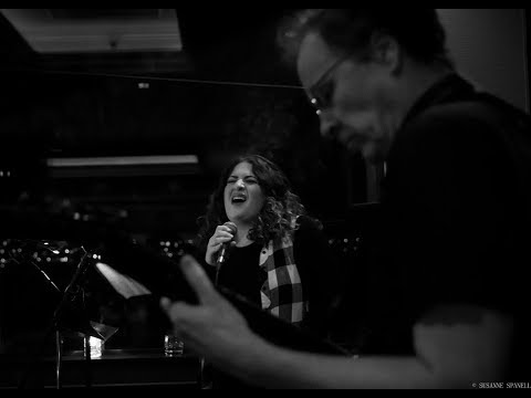 Maya and Robin - Soul/funk/jazz/blues/pop Acoustic duo