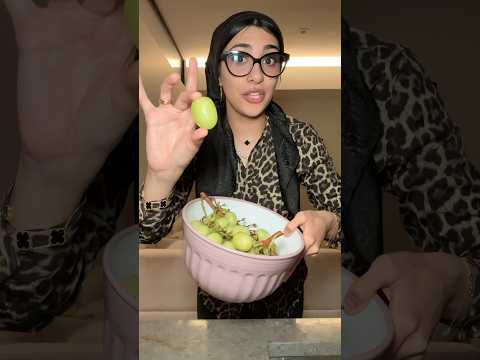 Chubby bunny 🍇 challenge